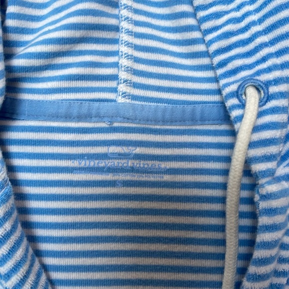 Vineyard Vine Terry Cloth long Sweater, size S - Picture 3 of 3